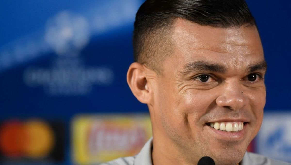 Pepe Blasts 'Unenthusiastic' Real Madrid Fans in Comparison to Playing ...