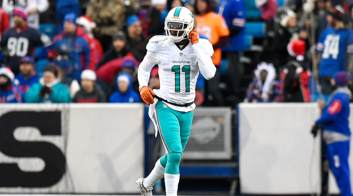 T.J. Hernandez says Devante Parker will be a top-20 receiver.