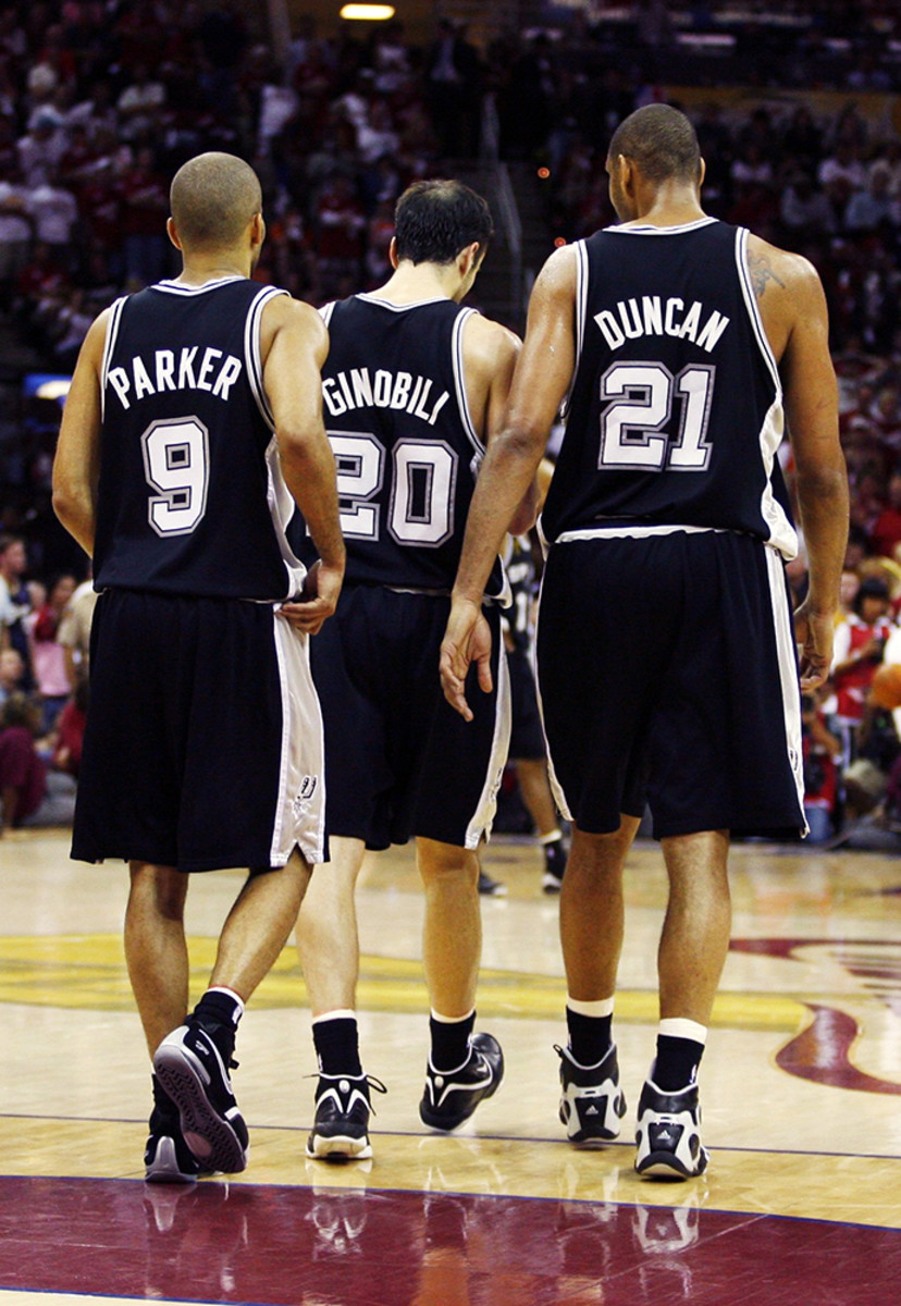 101117_Hispanic_Manu_Ginobili_00008.JPG