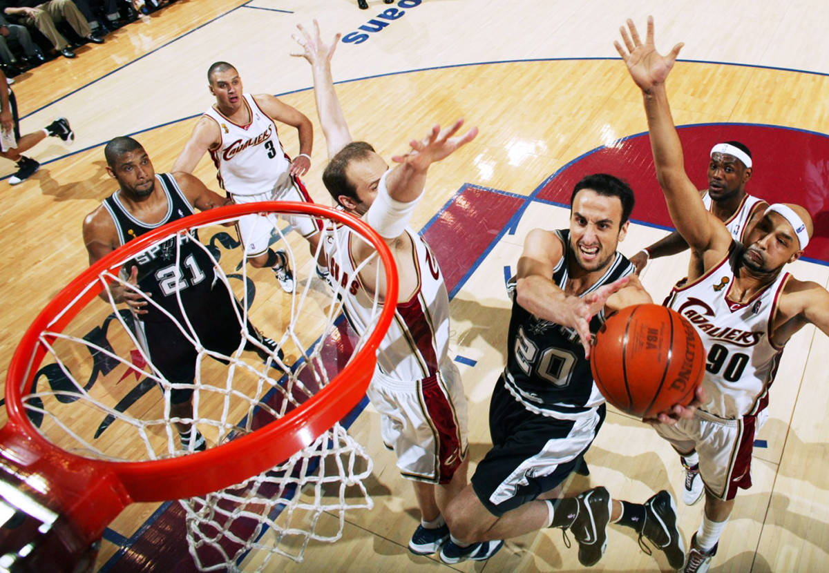 101117_Hispanic_Manu_Ginobili_00003.JPG