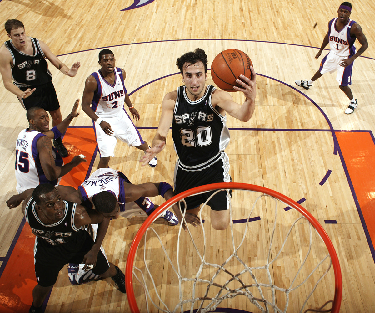 101117_Hispanic_Manu_Ginobili_00017.JPG