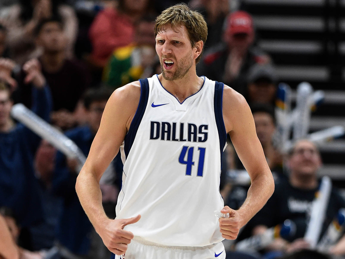 dirk-nowitzki-mavs.jpg