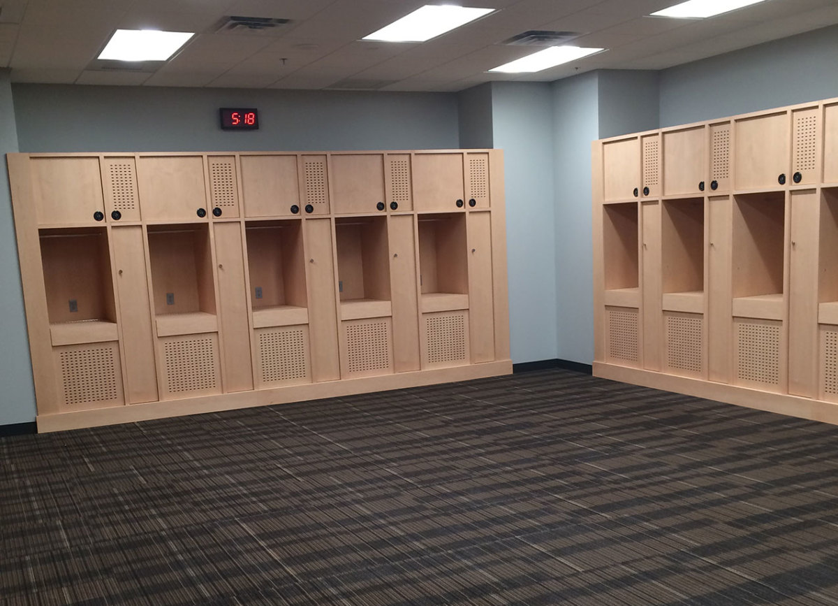 Vegas-arena-basketball-locker-room-1274.jpg