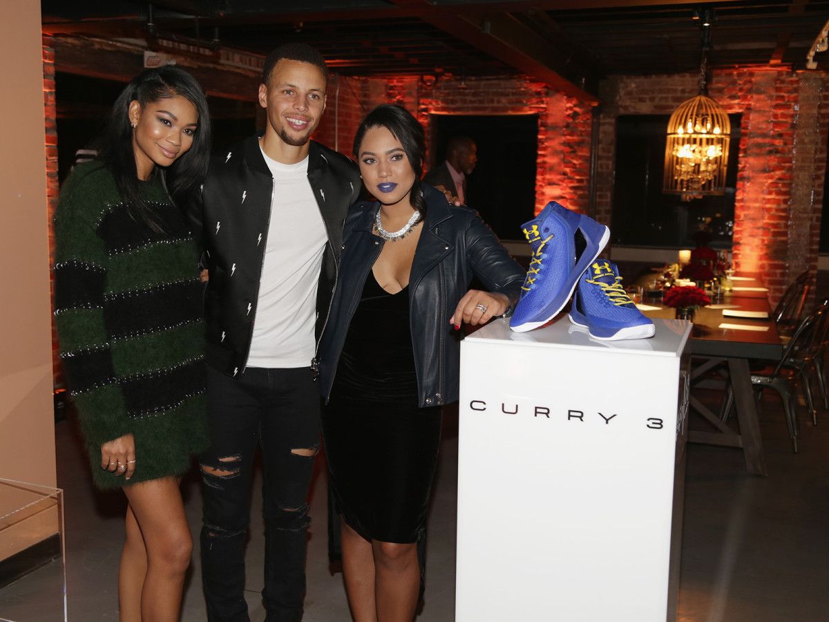 curry_embed_.jpg