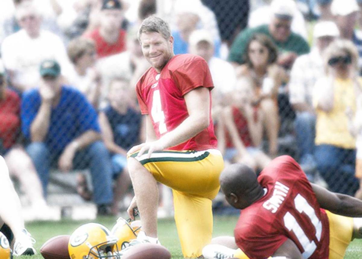 It’s just like old times for Favre. Did he ever leave? 