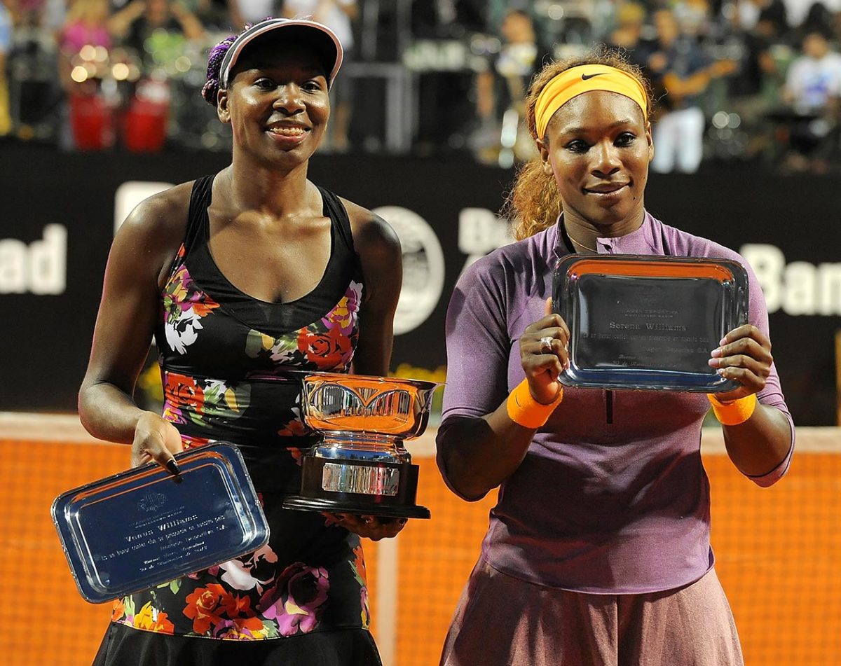 2013-1130-Venus-Serena-Williams.jpg