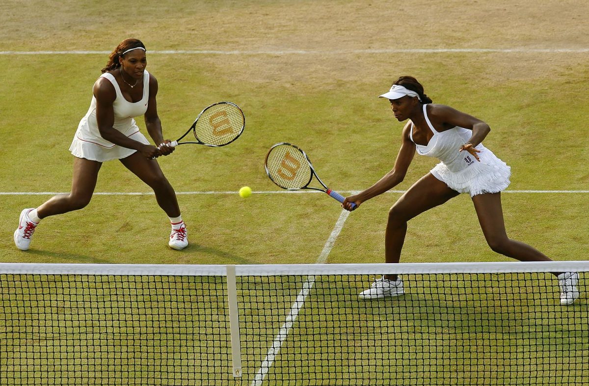 2010-0625-Serena-Venus-Williams.jpg