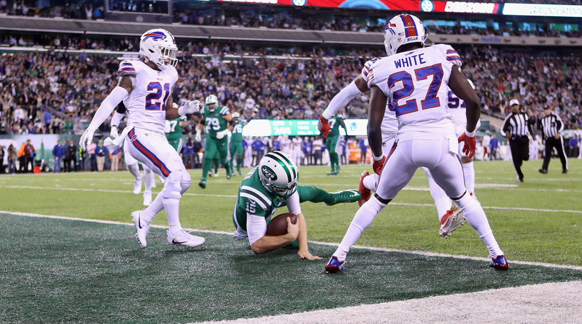 Josh McCown scored the first touchdown Thursday night with his legs. 