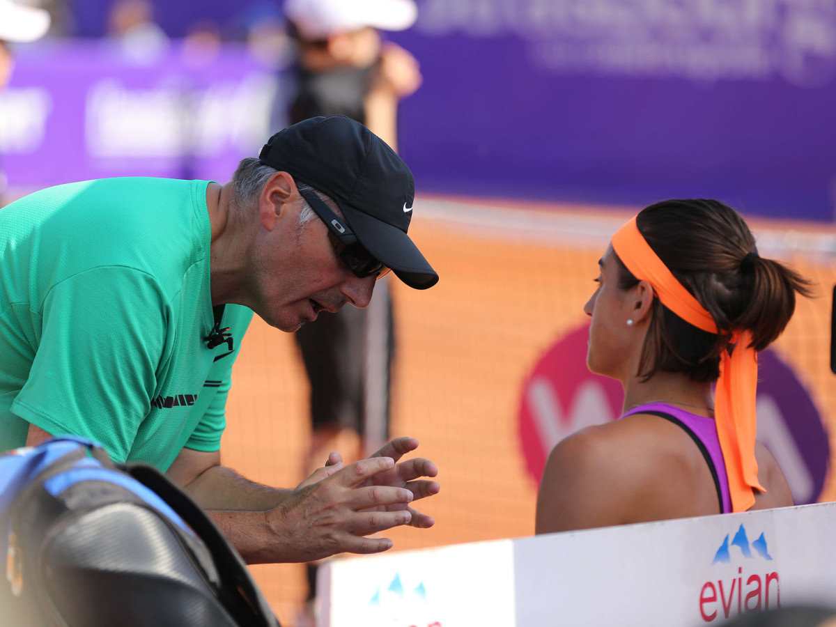 caroline-garcia-coach-inline.jpg