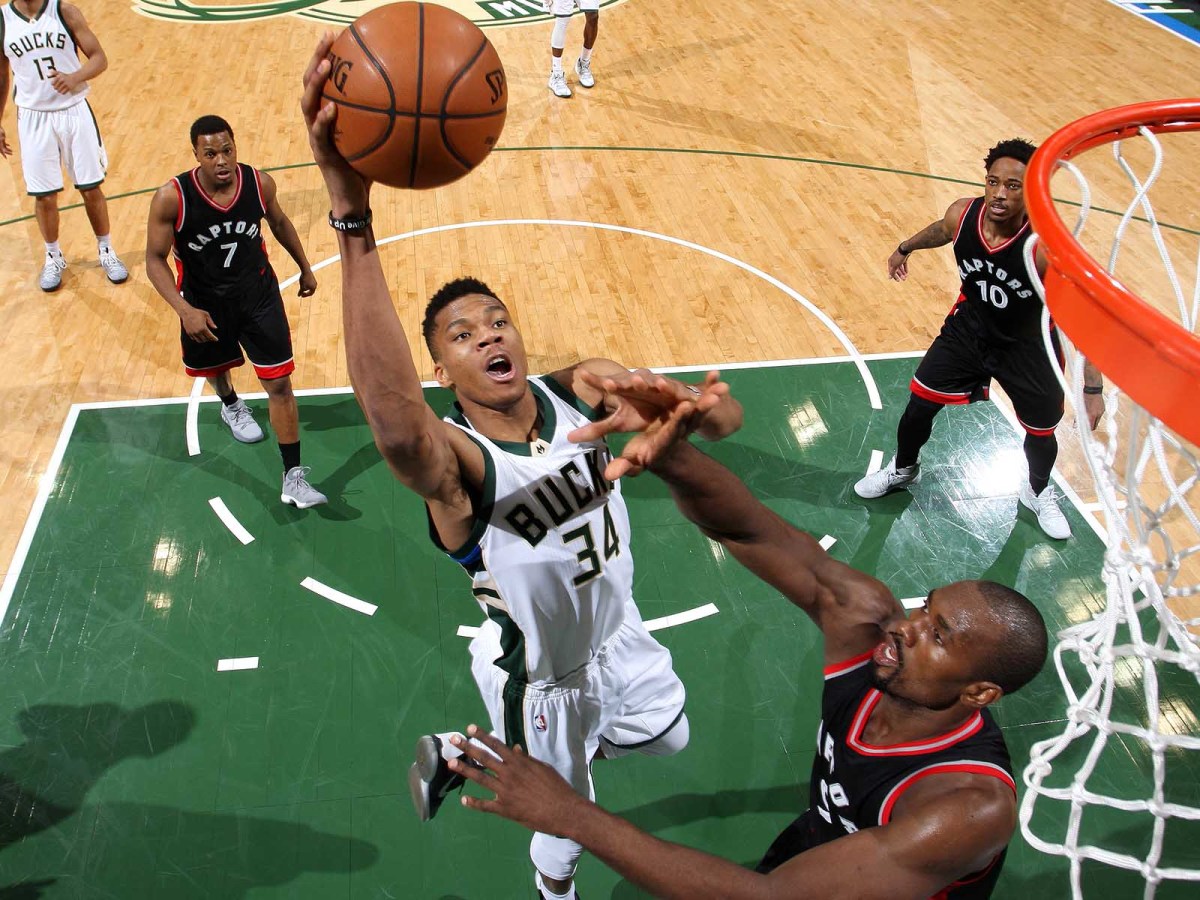 giannis-antetokounmpo-bucks.jpg