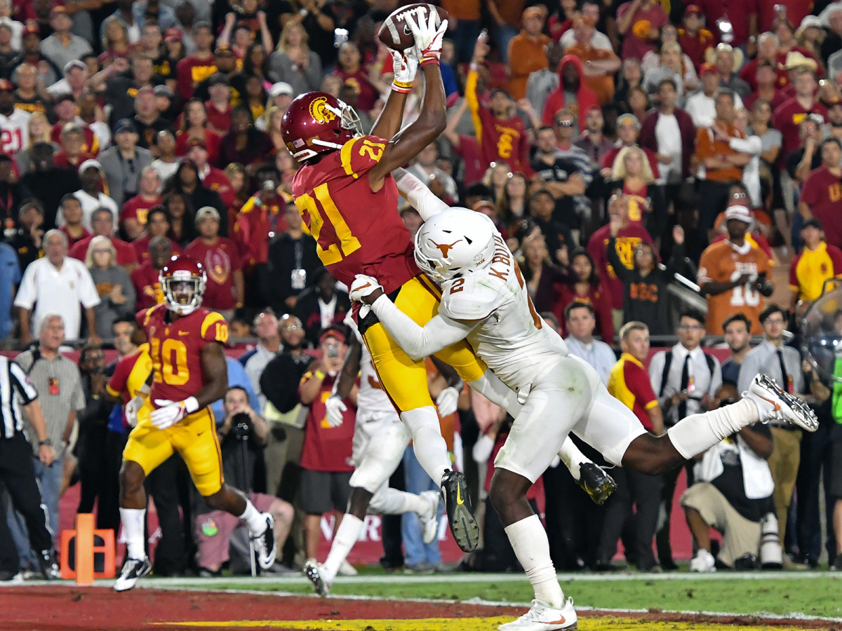 usc-texas-2017-clay-helton.jpg