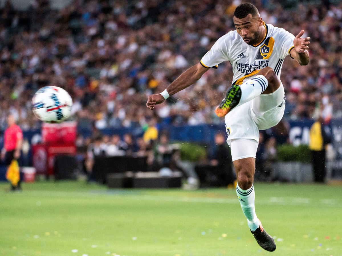 ashley-cole-la-galaxy-inline.jpg