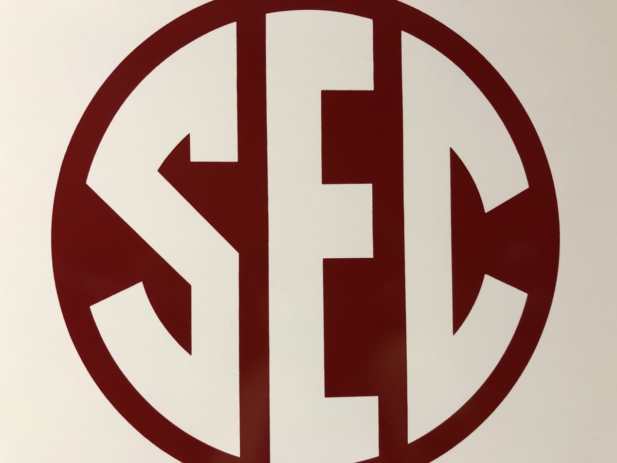 SEC logo red