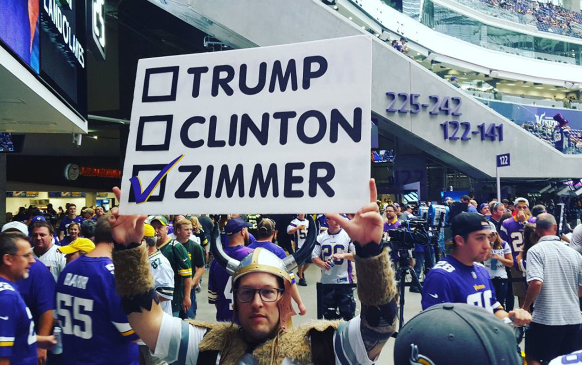 A fan expresses his ballot sympathies at the Vikings game on Sunday.