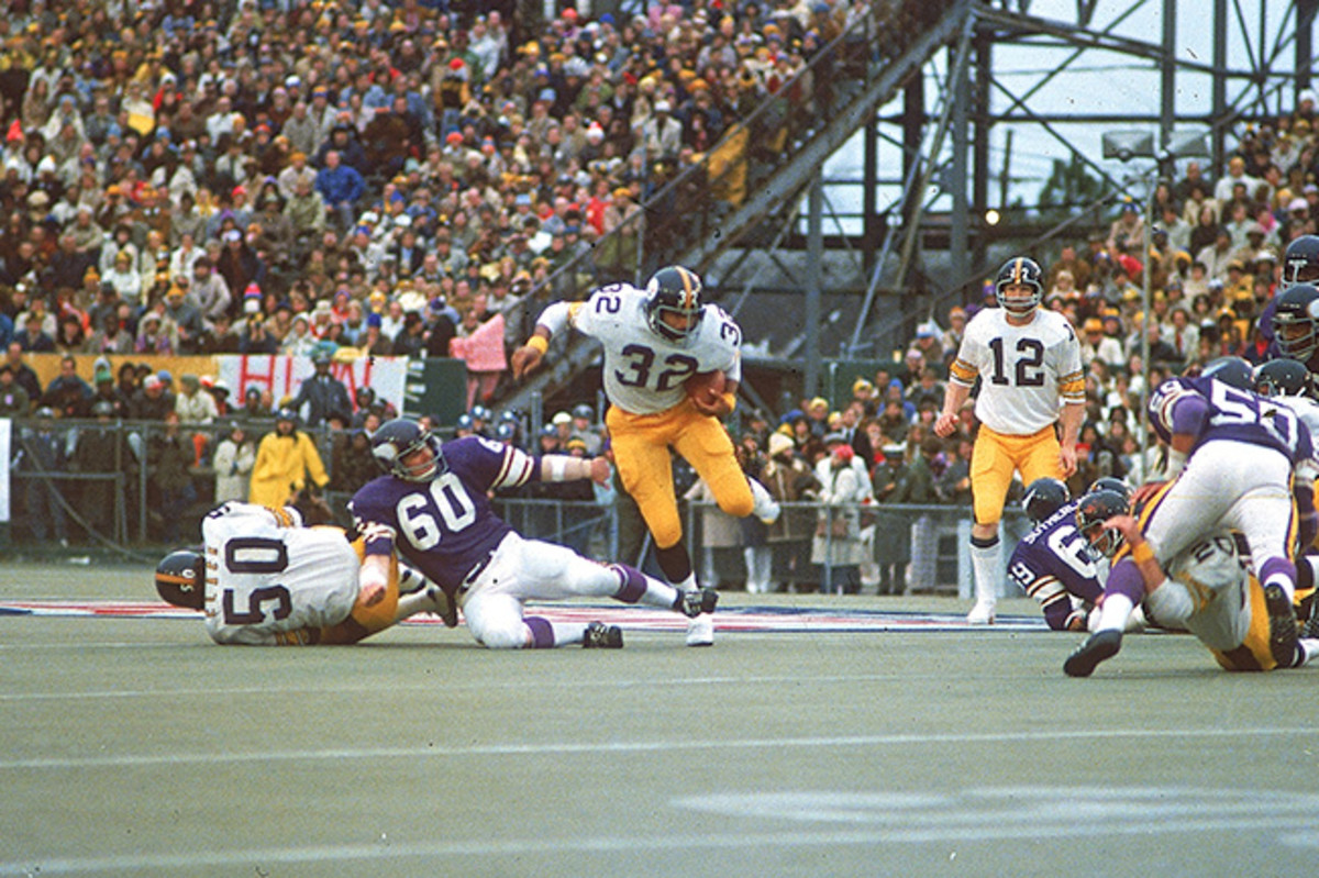 Harris rushed for 158 yards in Super Bowl IX, which still stands as the fourth-largest rushing total in Super Bowl history.