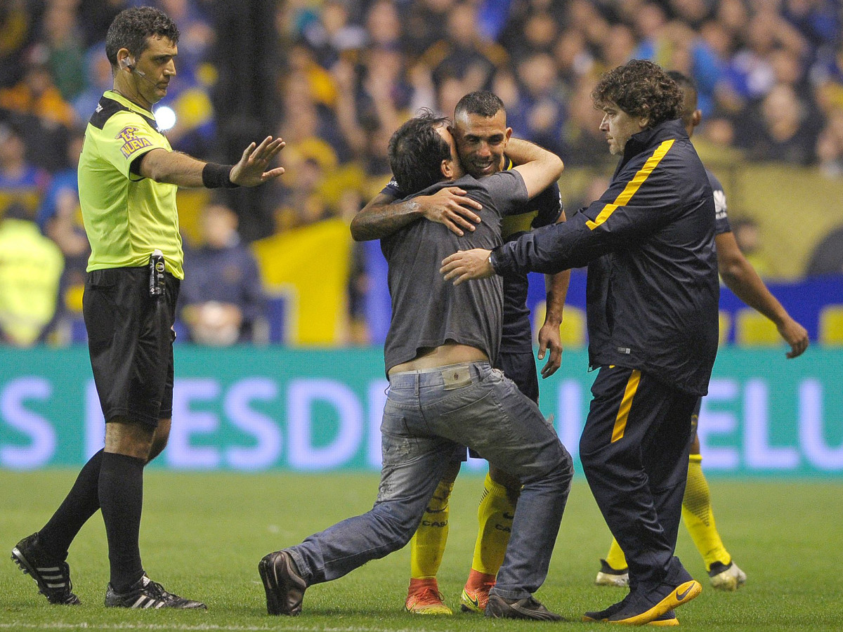 carlos-tevez-fan-boca.jpg