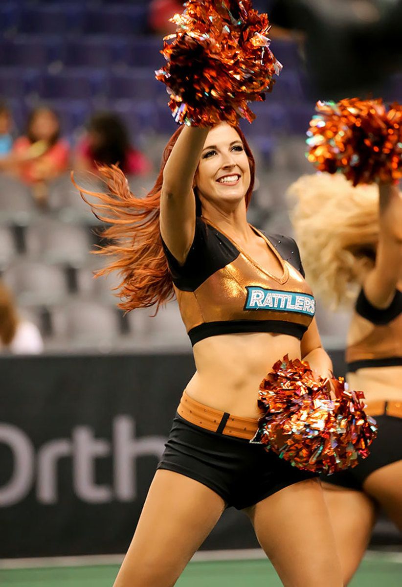 Arizona-Rattlers-Sidewinders-cheerleaders-WYP_4818.jpg