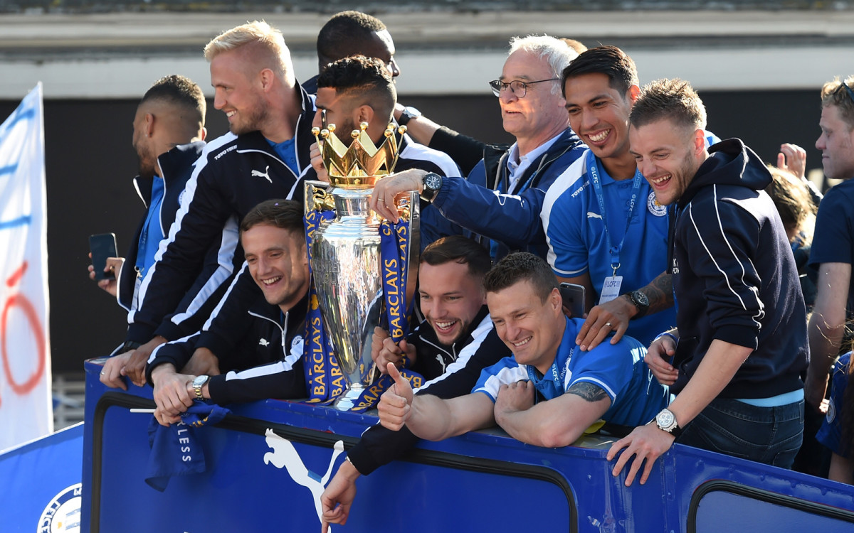 leicester-players-parade.jpg