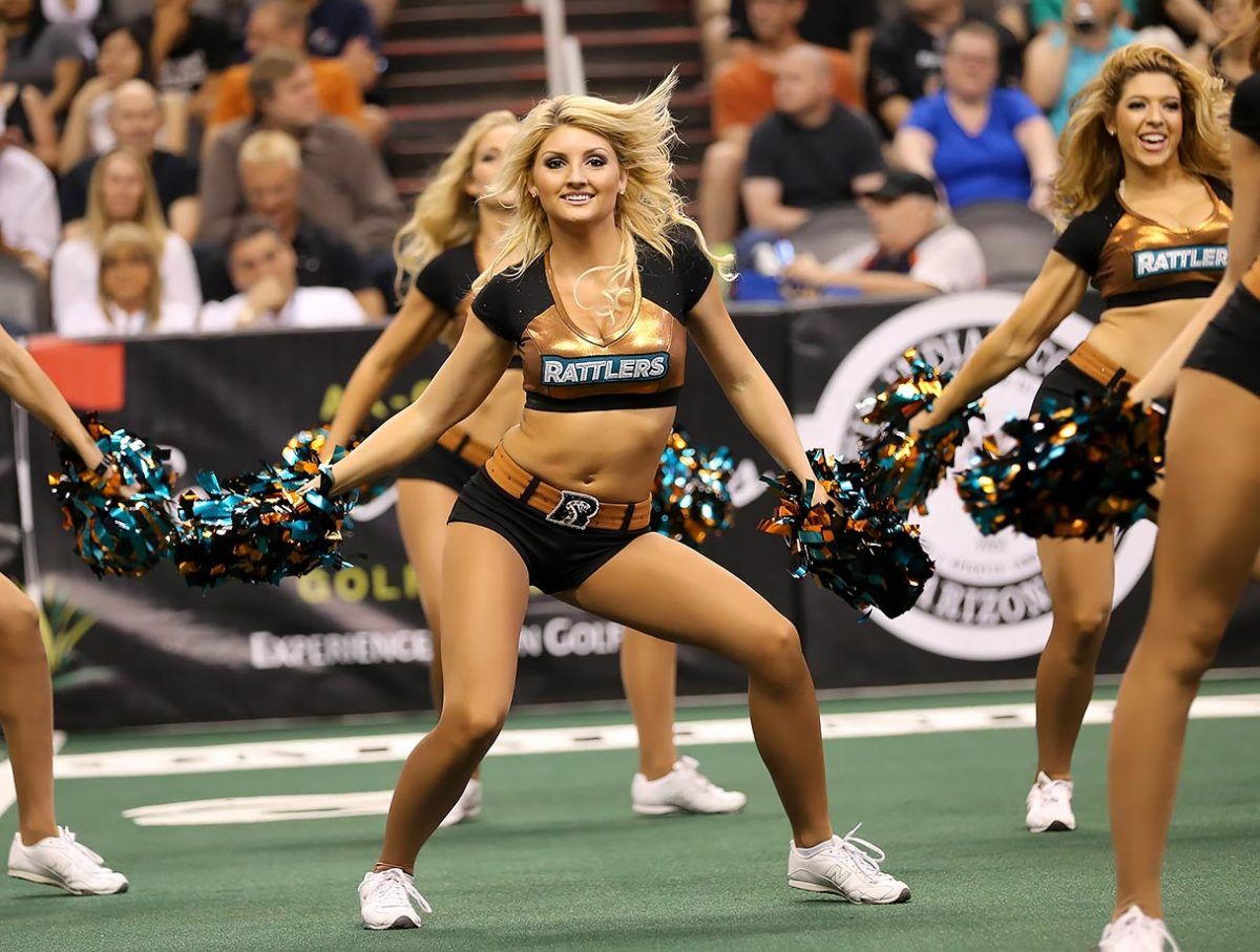 Arizona-Rattlers-Sidewinders-cheerleaders-YYP_7153.jpg