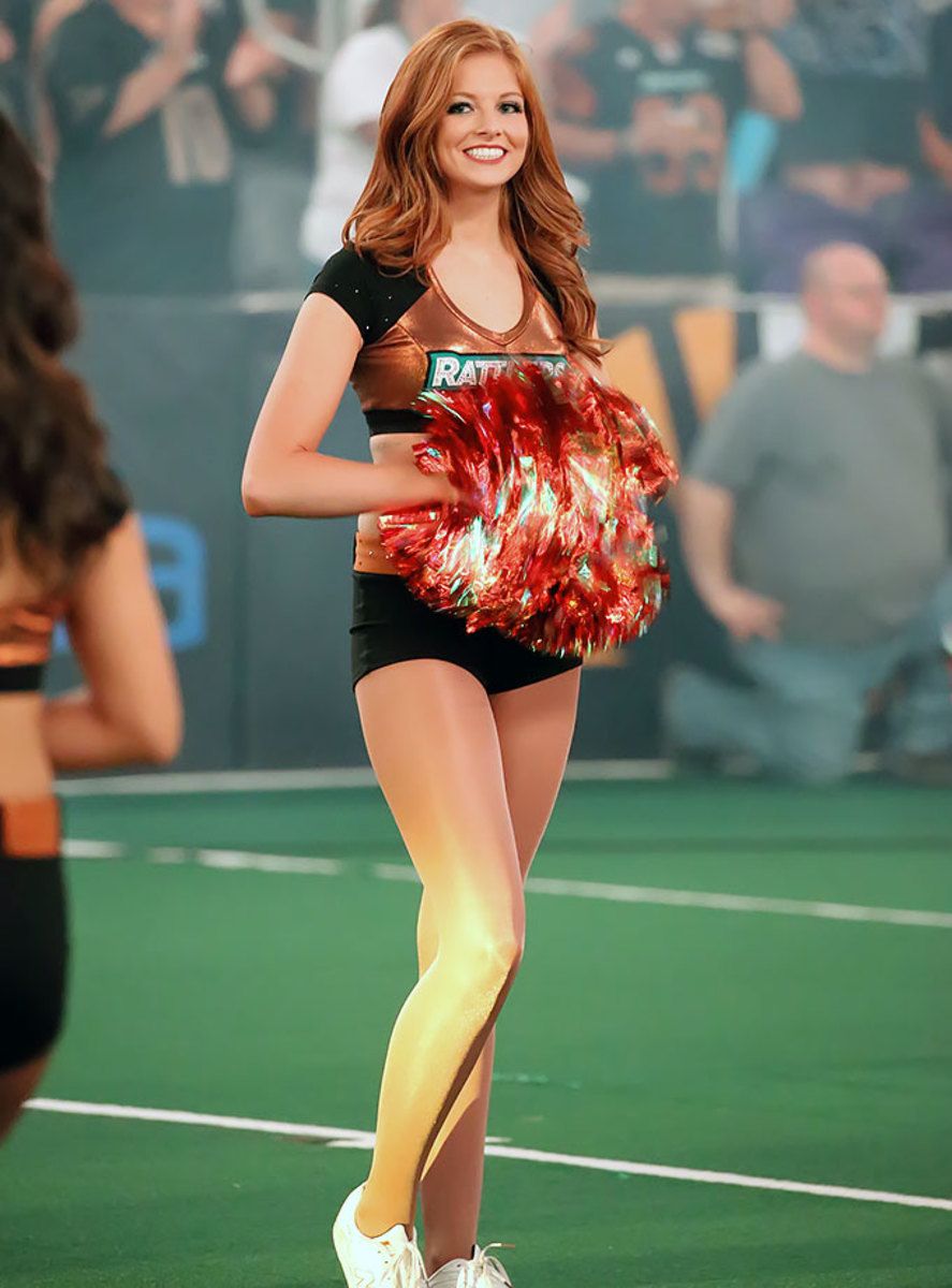 Arizona-Rattlers-Sidewinders-cheerleaders-WYP_4833.jpg