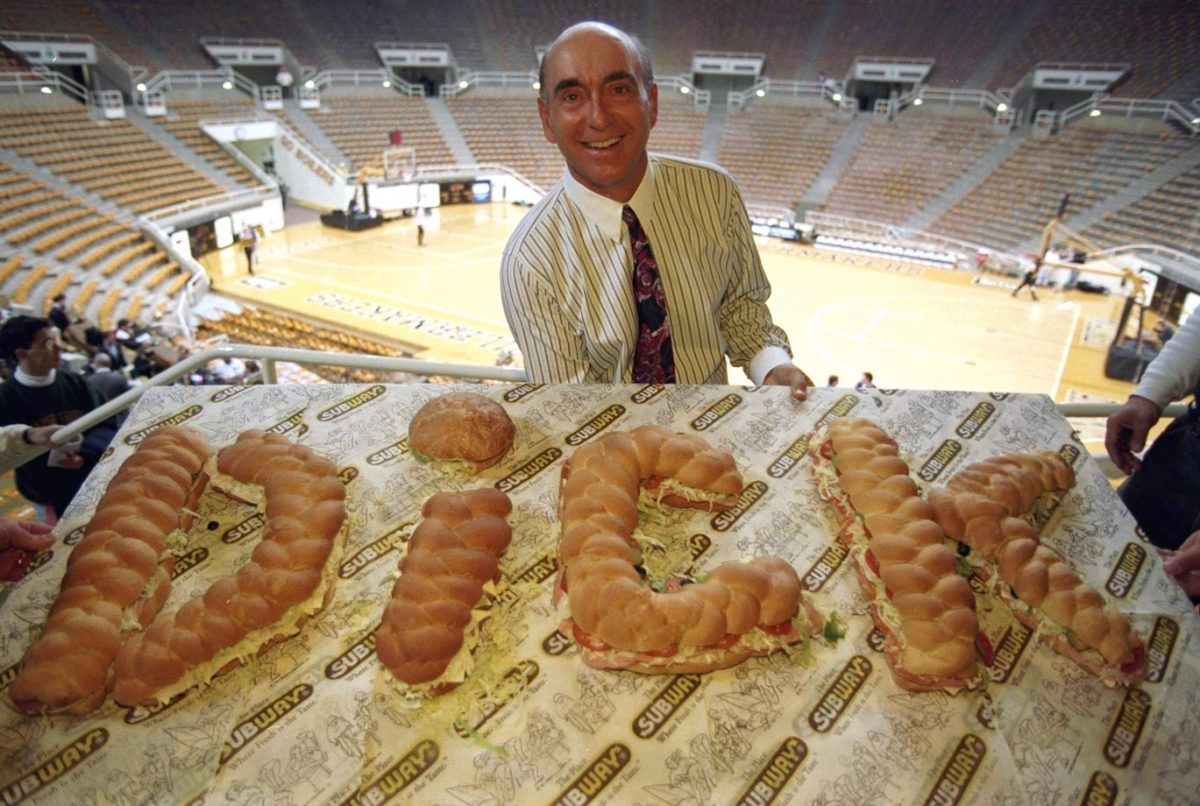 21-Dick-Vitale-05128652.jpg