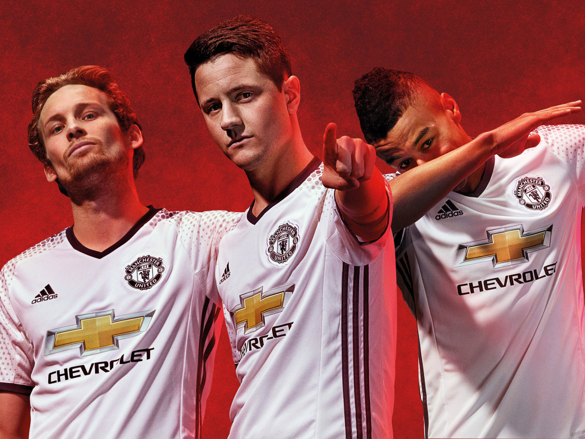 investering Versnel landen New kits: Manchester United, Bayern, Chelsea, Real Madrid (PHOTOS) - Sports  Illustrated