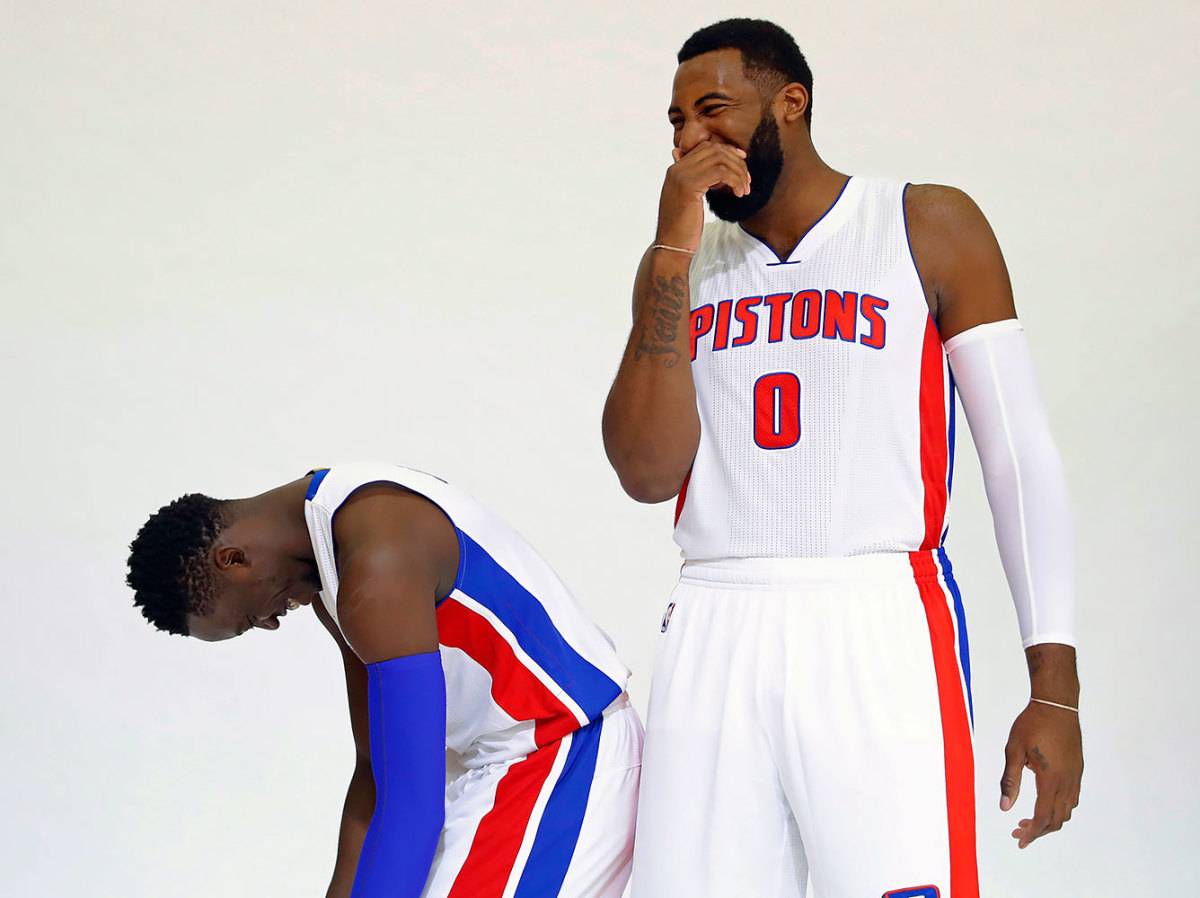 2016-0926-Reggie-Jackson-Andre-Drummond.jpg