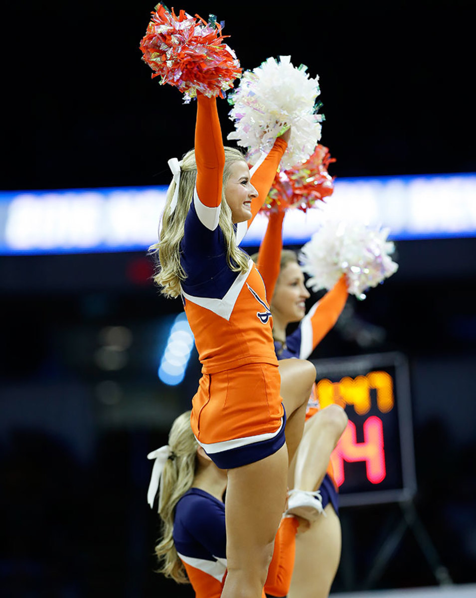 Virginia-cheerleaders-93fb662d6ded4c1aaa5a5920ba2fd8a5-0.jpg