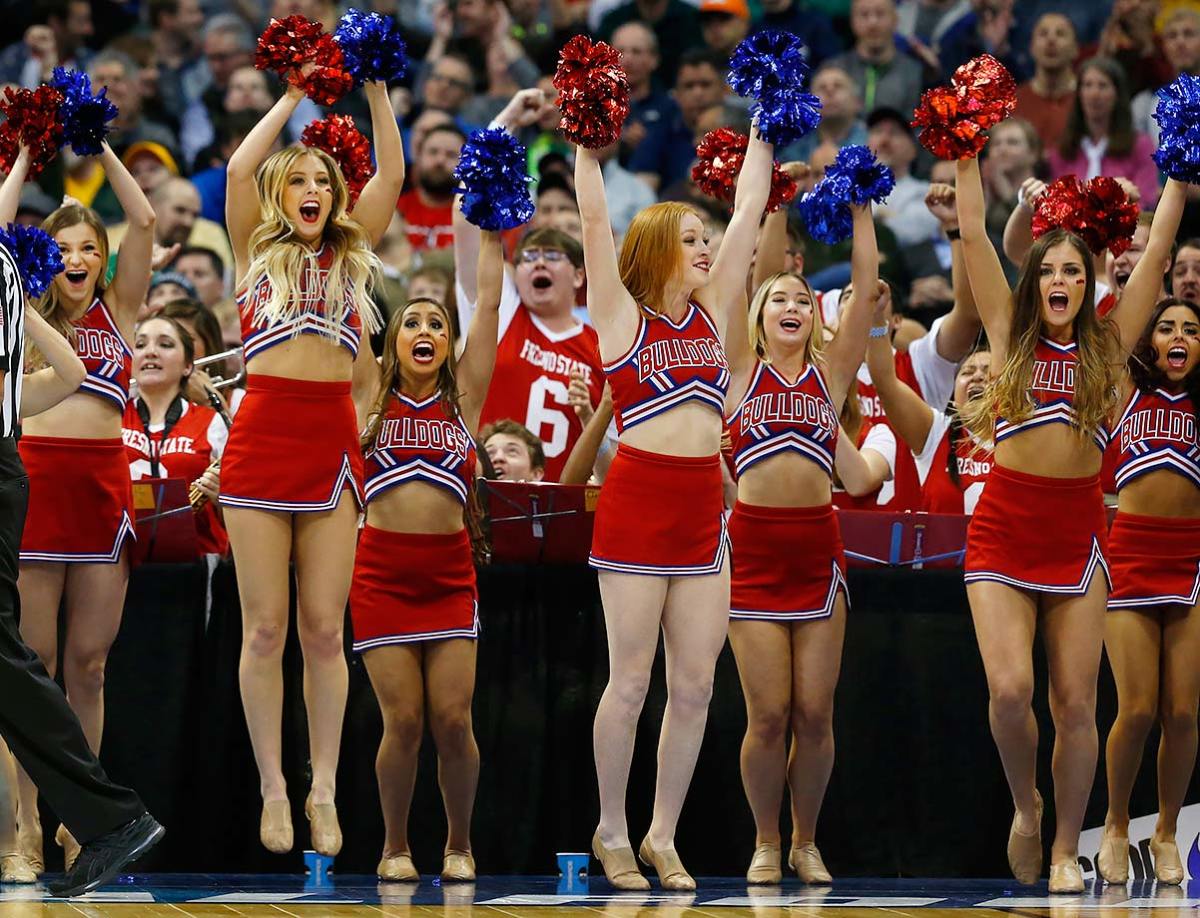 Fresno-State-cheerleaders-13d6bbd09a7540c4b0d57b116d8cccda-0.jpg