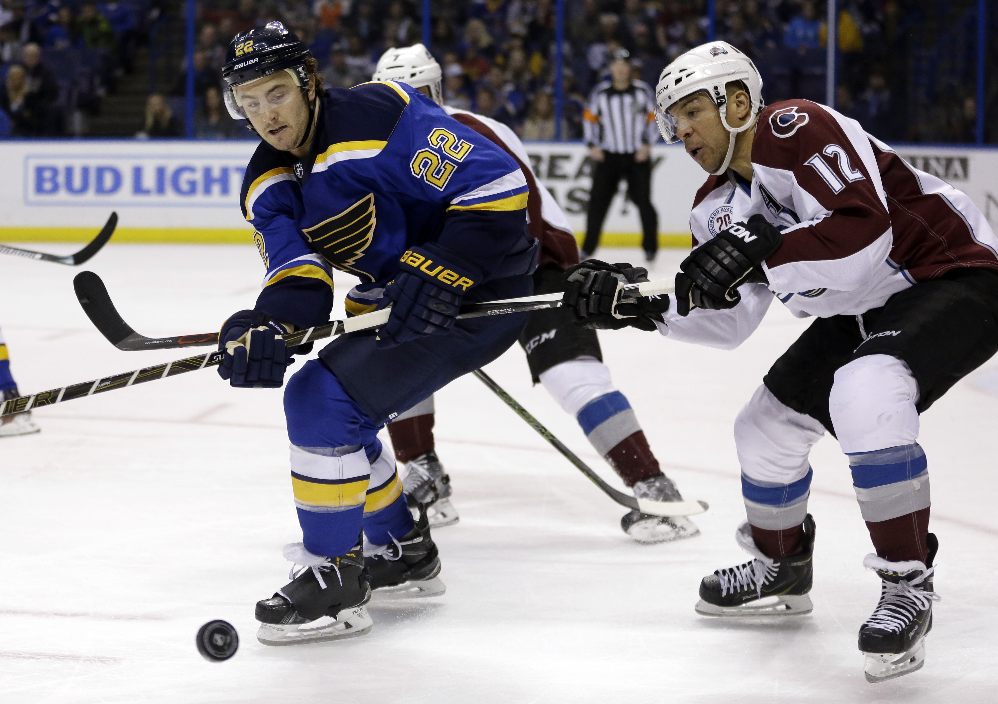Blues beat Avalanche 3-1, keep pace with Stars atop Central - Sports