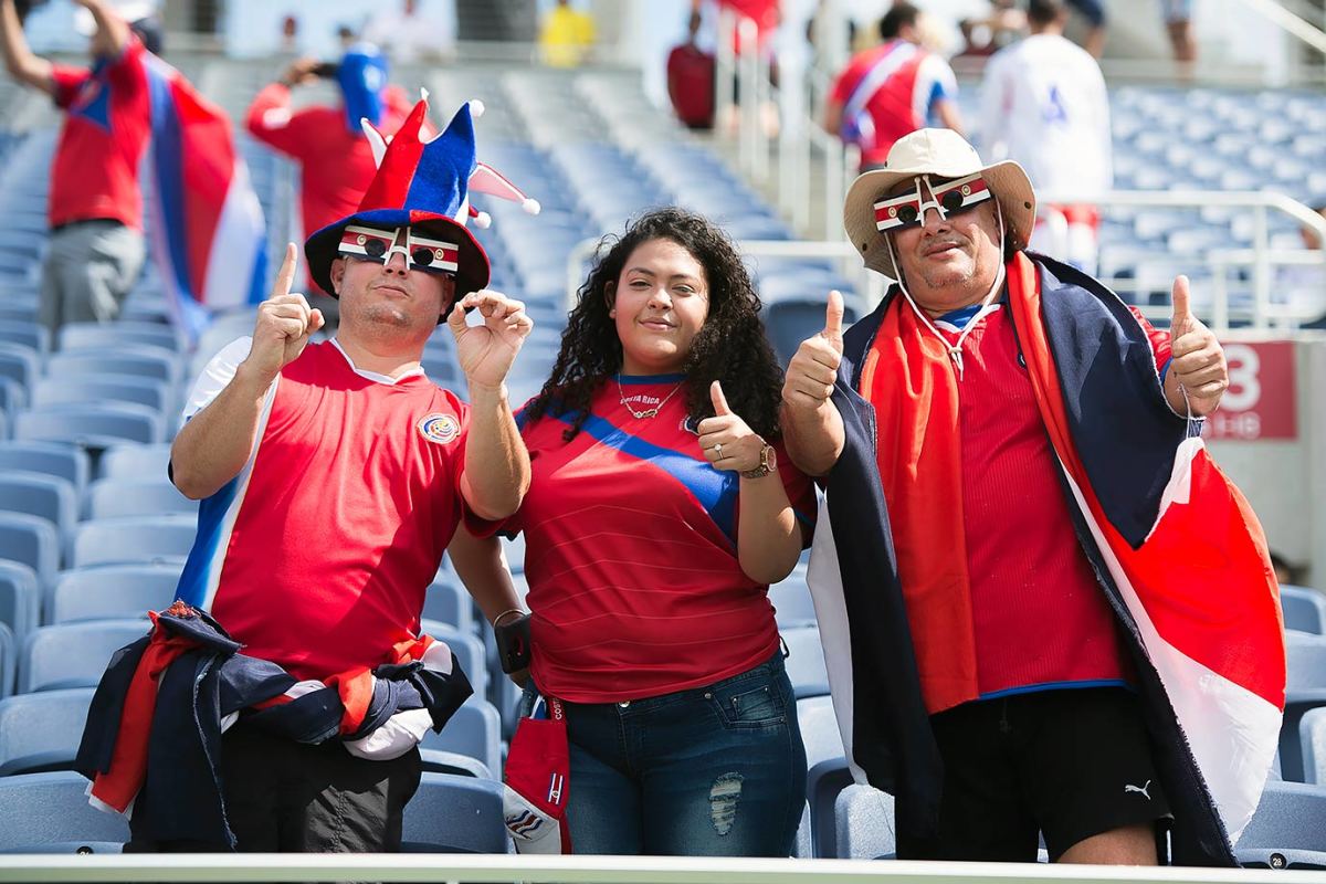 Costa-Rica-fans-GettyImages-538099822_master.jpg