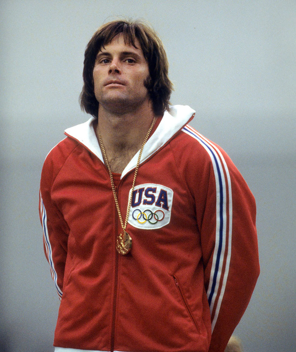 1976-0730-Bruce-Jenner-Decathlon-gold-medal-090002593.jpg