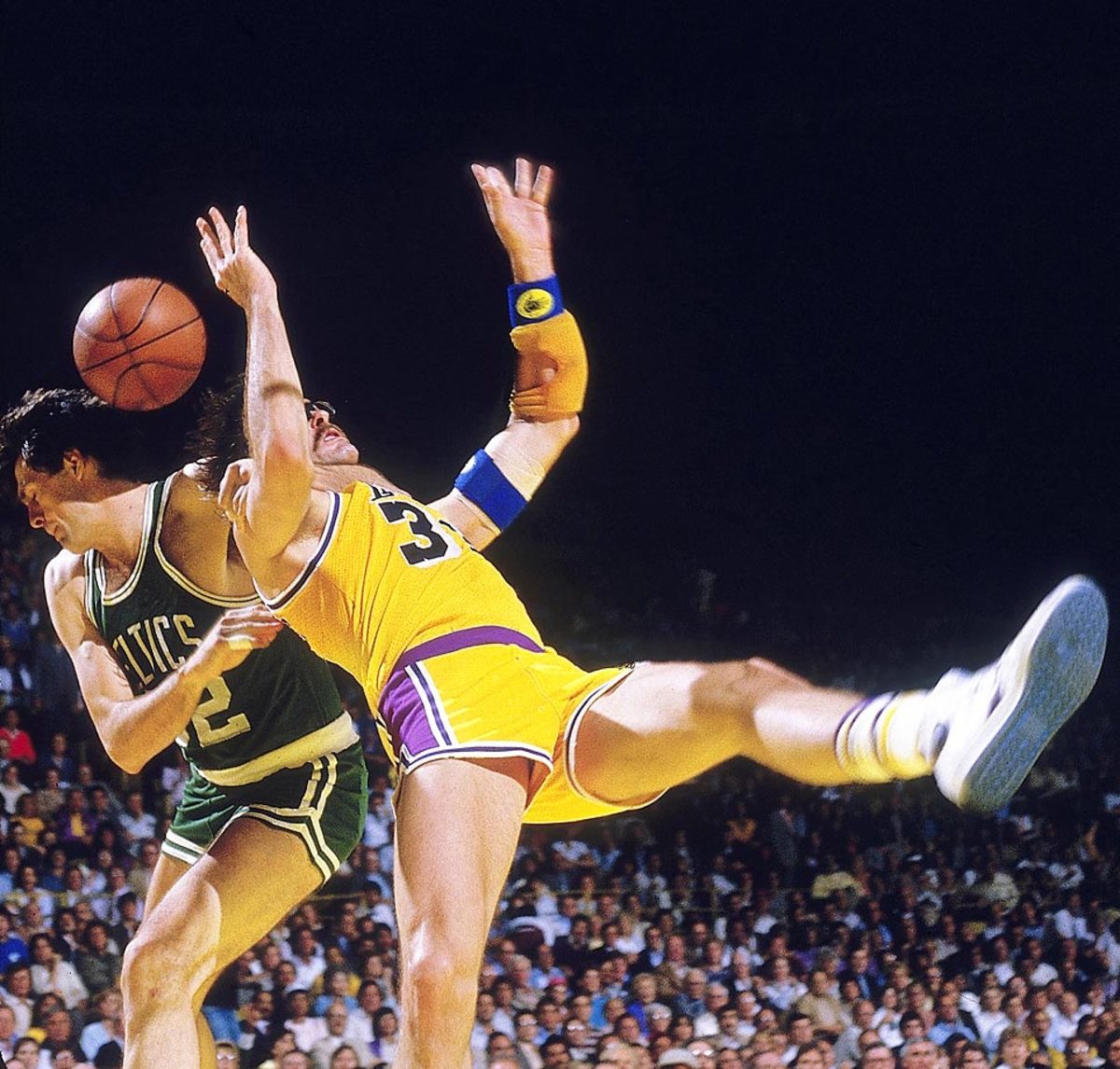 62-1984-X-kevin-mchale.jpg