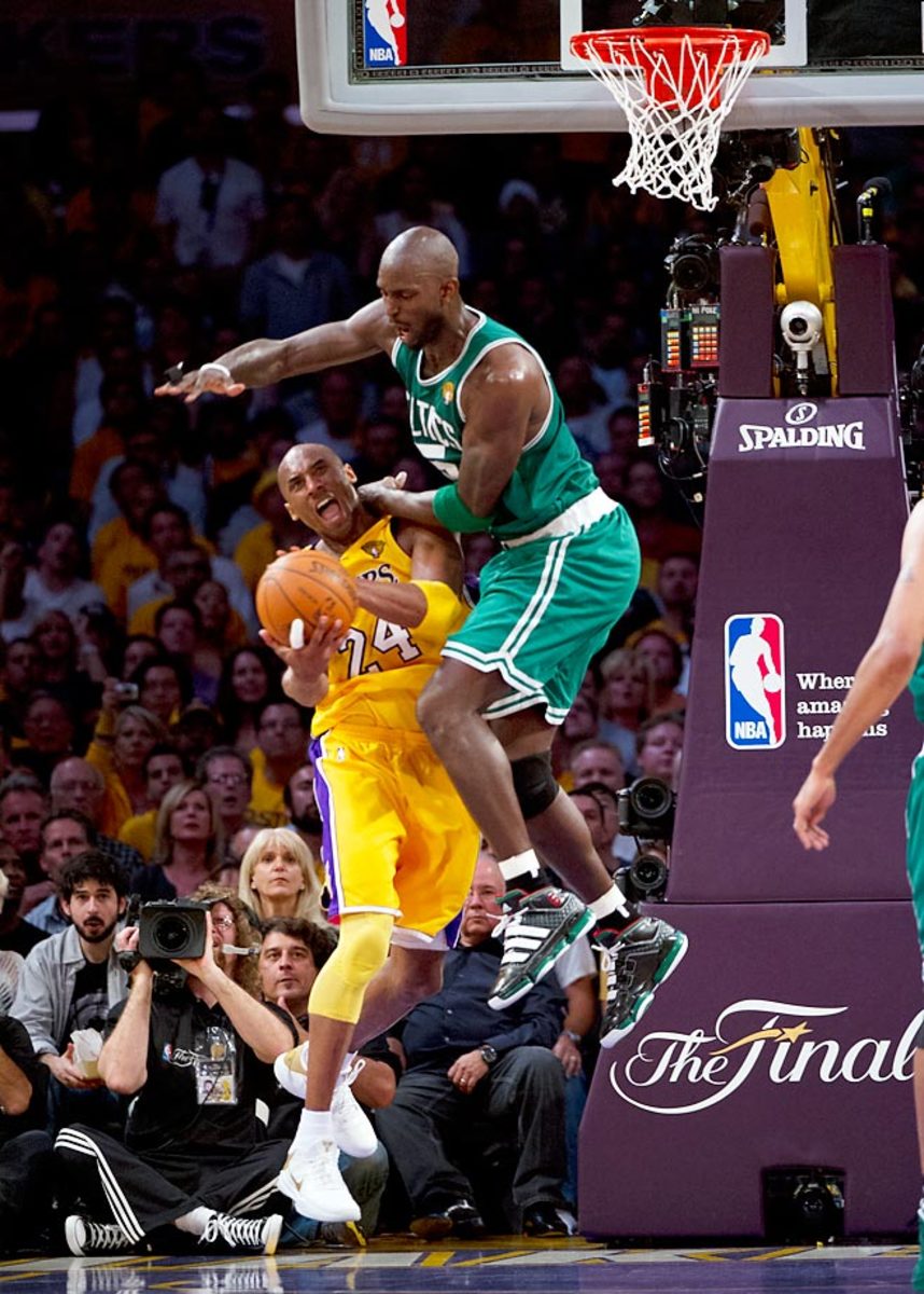 08-2010-kobe-bryant-kevin-garnett-opoc-86691.jpg