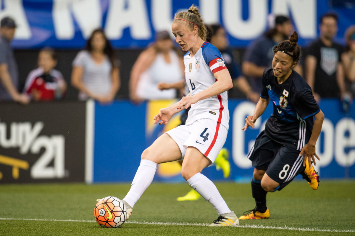 Sauerbrunn-USWNT-Japan-Gallery.jpg