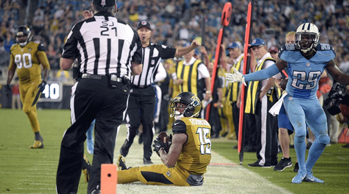 Allen Robinson tries to avoid moments like these, waiting for a ruling after making a catch against Tennessee. 