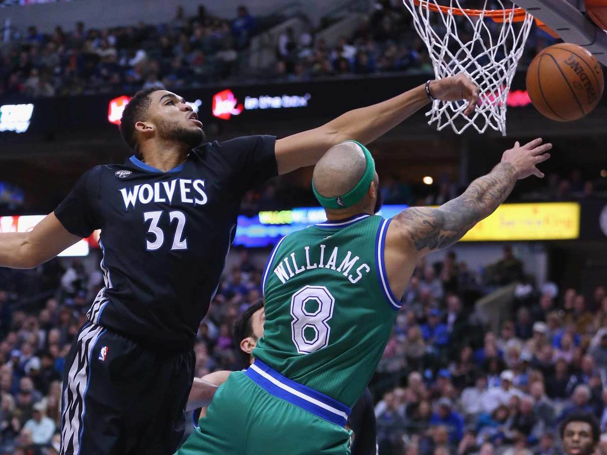 karl-anthony-towns-awards.jpg