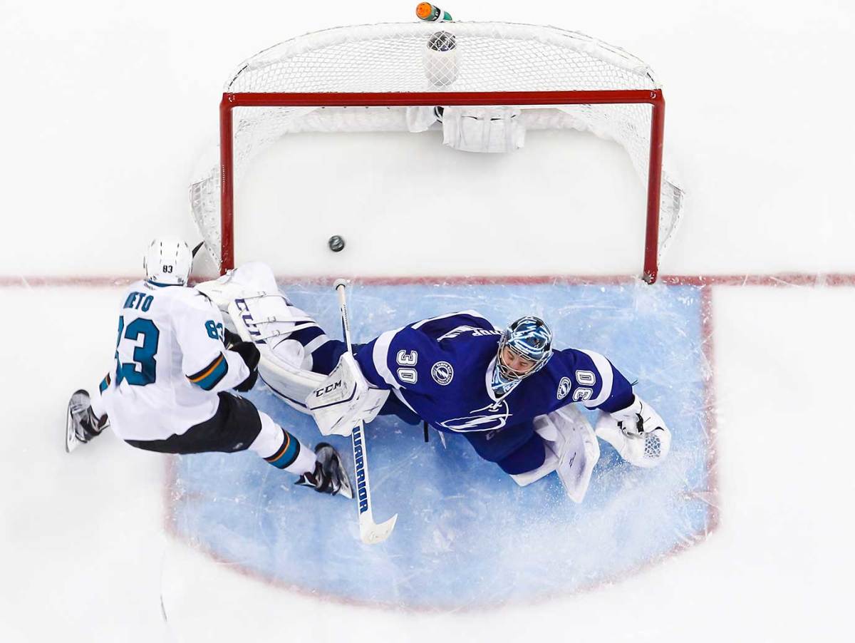 The Night in sports feb 16-510737778_master.jpg