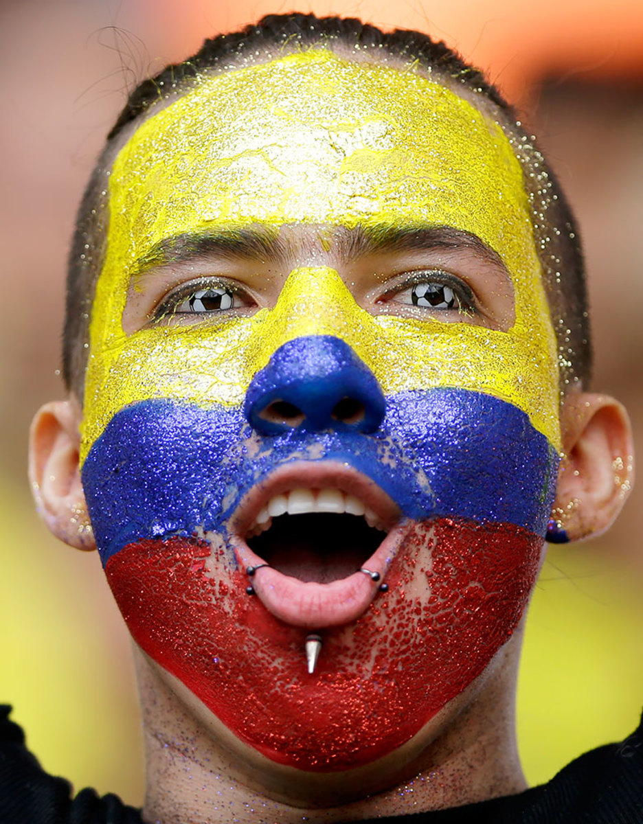 2016-1011-Colombia-fan.jpg