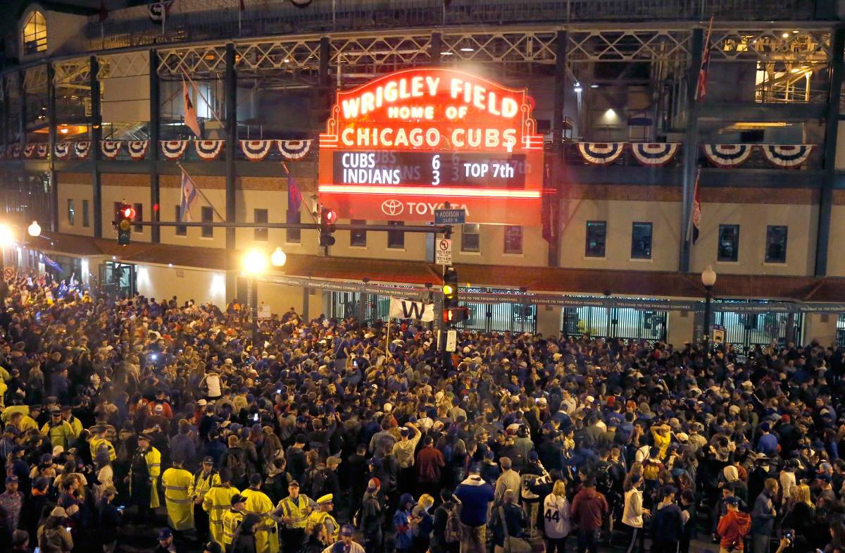 World-Series-Game-7-Cubs-fans-12.jpg