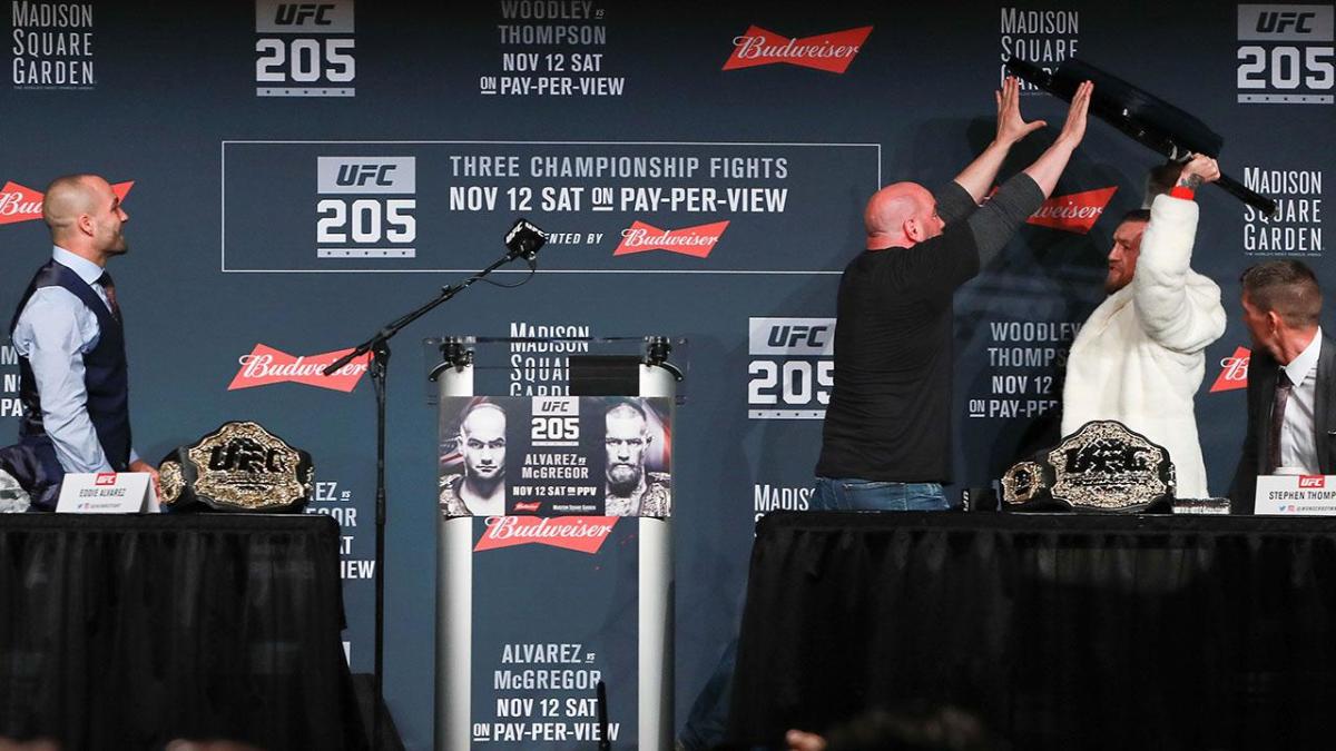 UFC 205: Was Conor McGregor chair stunt over the top? - Sports Illustrated