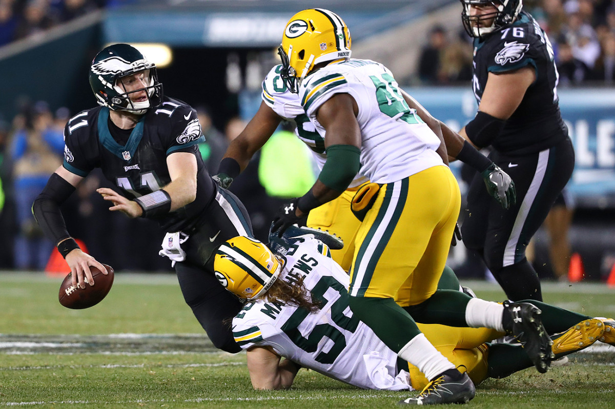 After a 3-0 start, Carson Wentz and the Eagles dropped seven of their next nine games.