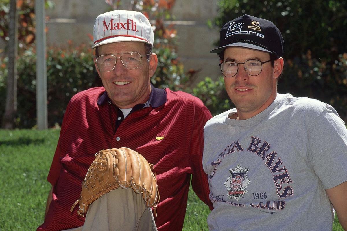 1995-0331-Greg-Maddux-father-Dave-001309127.jpg