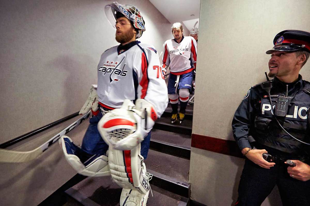 9-caps-warmups-bruty.jpg