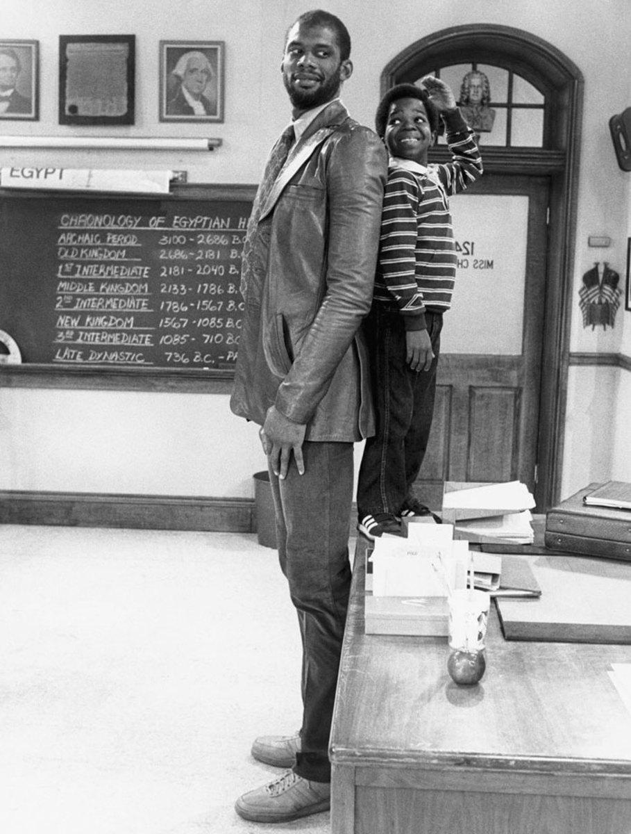 1982-Kareem-Abdul-Jabbar-Gary-Coleman-Diff'rent-Strokes.jpg