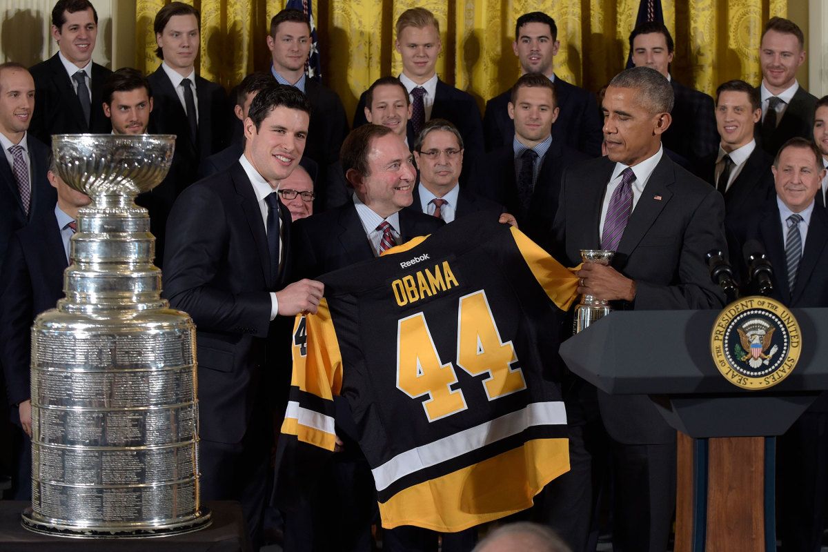 penguins-white-house-ap.jpg