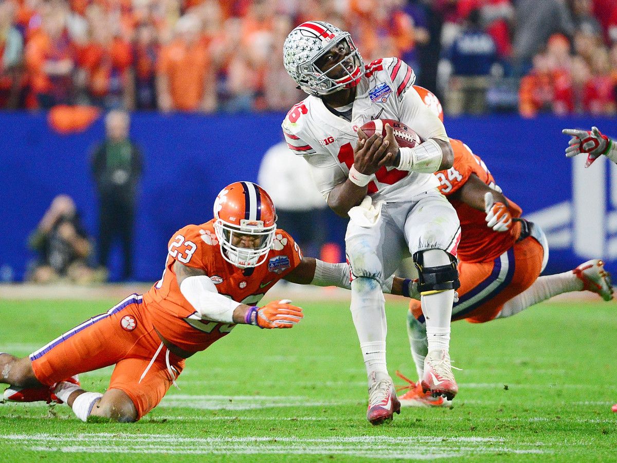 jt-barrett-ohio-state-football-clemson-fiesta-bowl.jpg