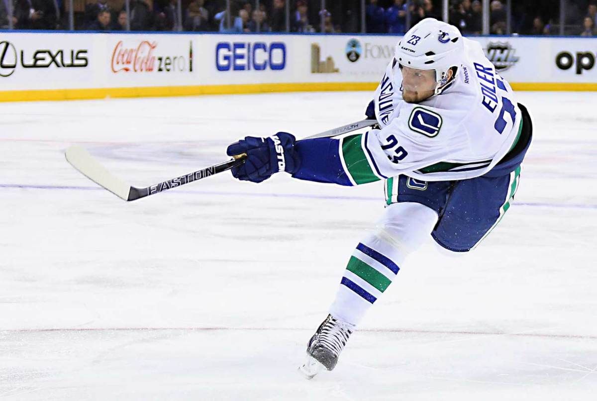 Alex-Edler-defense-Bennett.jpg