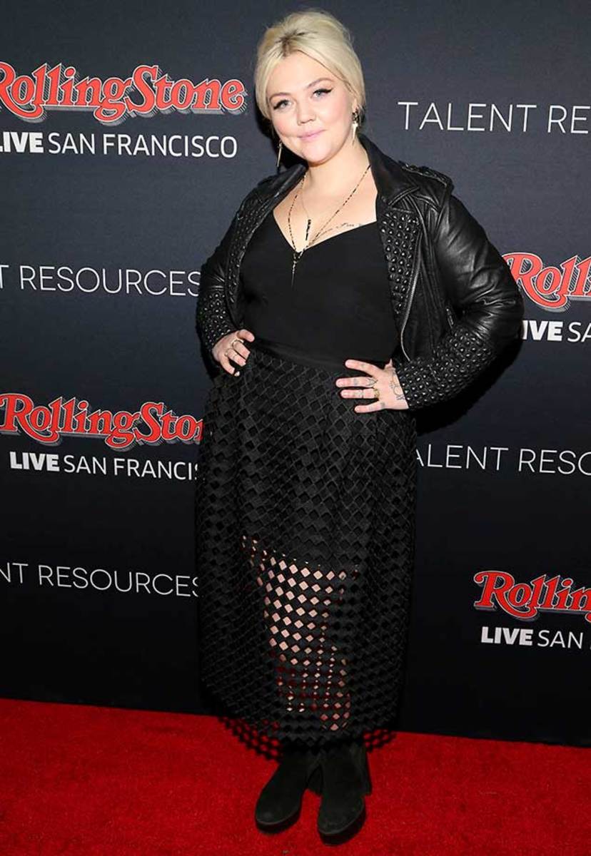 Celebrities at Super Bowl 50 parties_968439656128.jpg