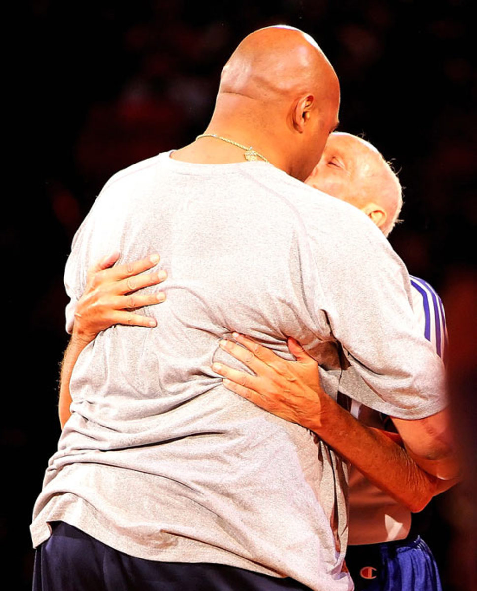 Charles Barkley and Dick Bavetta